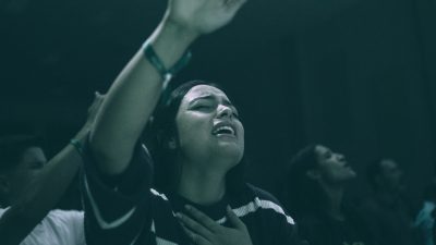 « JÉSUS PRIE POUR CEUX QUI CROIENT ET POUR CEUX QUI CROIRONT PAR NOTRE PAROLE »