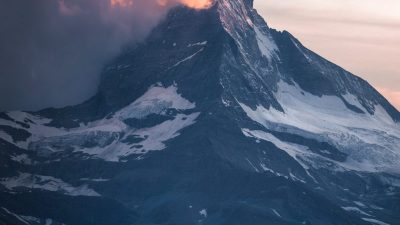 « LA PEUR DE CREER DES MONTAGNES  MAIS LA FOI LES DEPLACE »